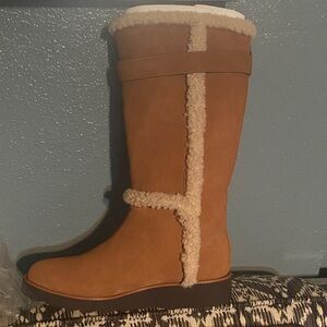 Coach Brown Shearling Winter Boots
